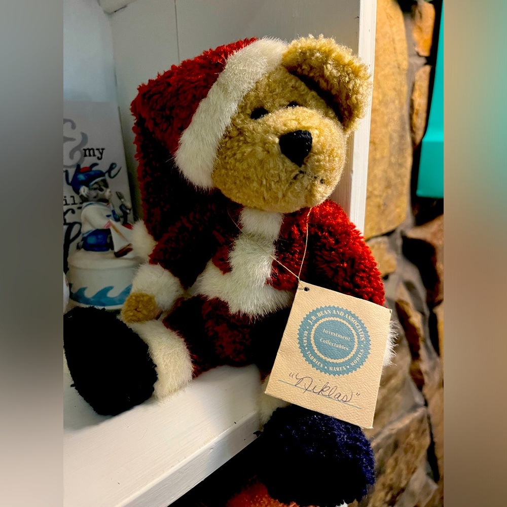 Santa Christmas bear